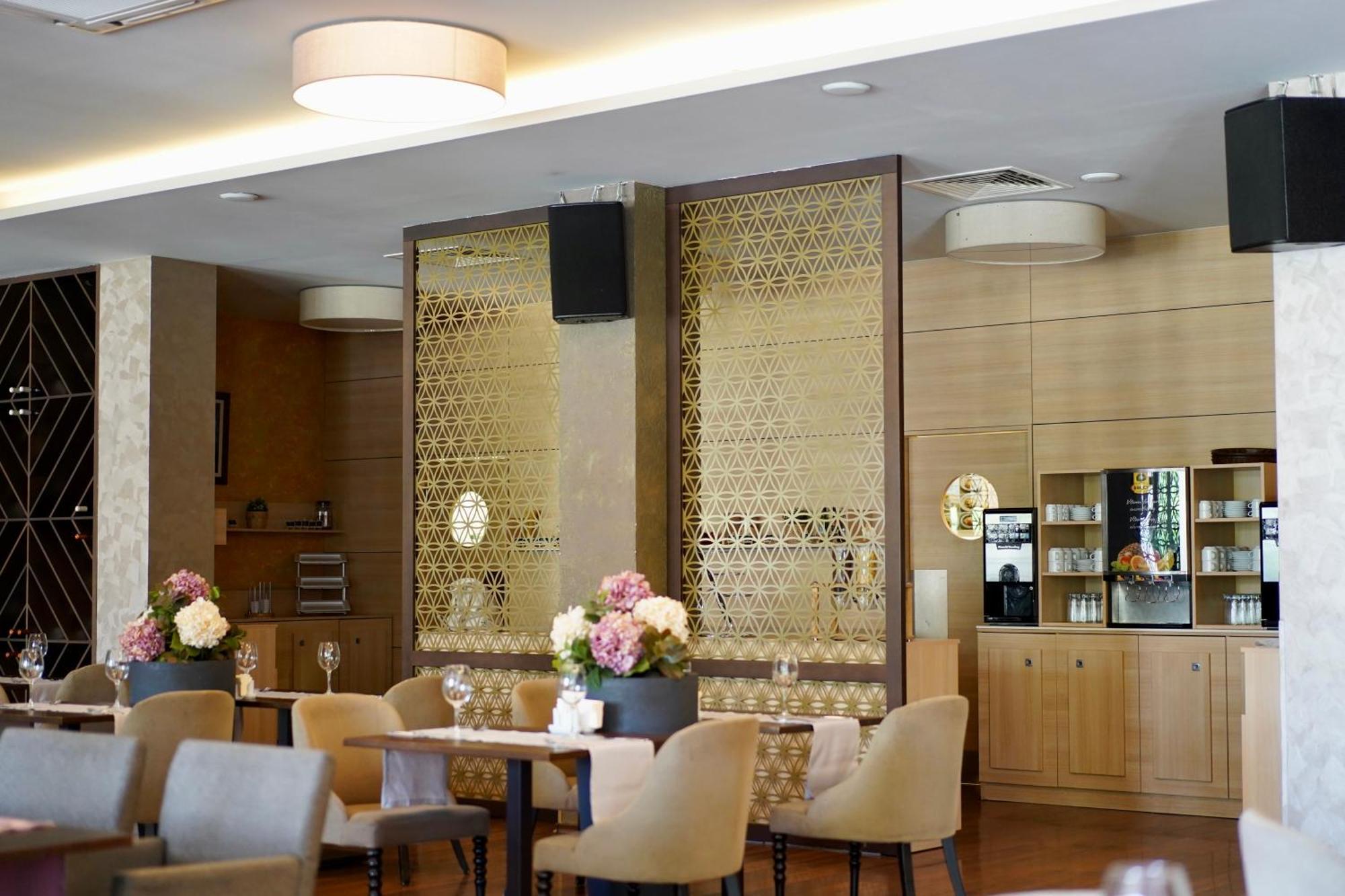 Belchin Garden Spa&Wellness ภายนอก รูปภาพ